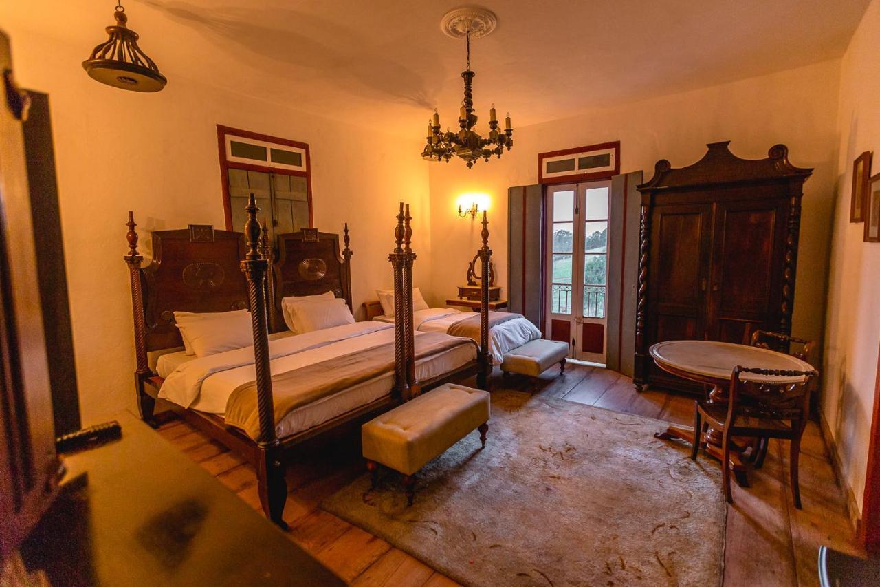 Hotel Vila Relicario โอว์โรเปรโต ภายนอก รูปภาพ